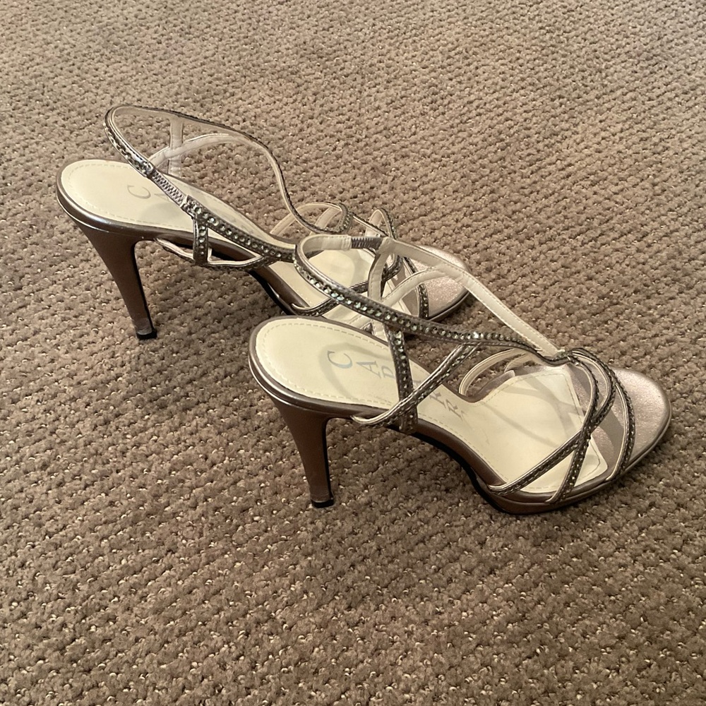 Gold, silver shiny, sparkly heels